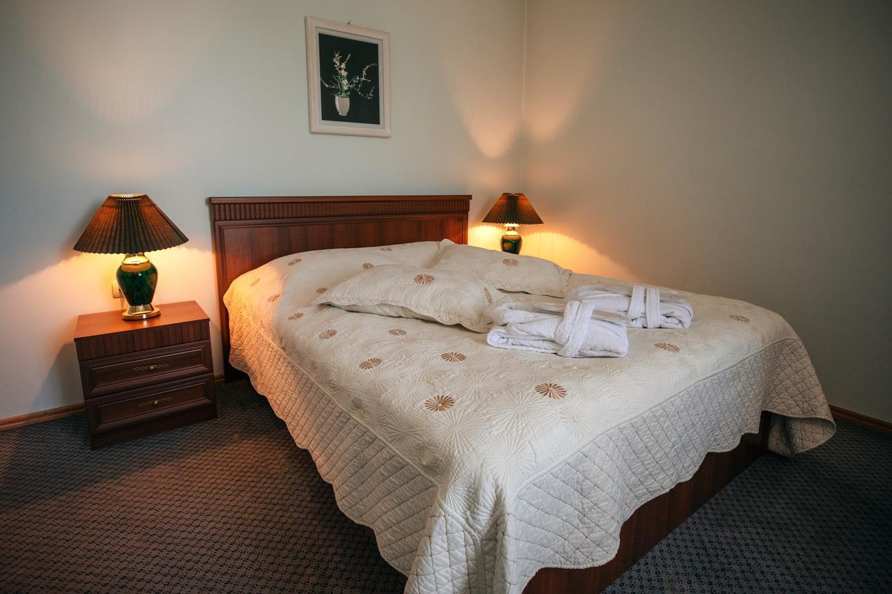 Leader Hotel Gori Eksteriør billede