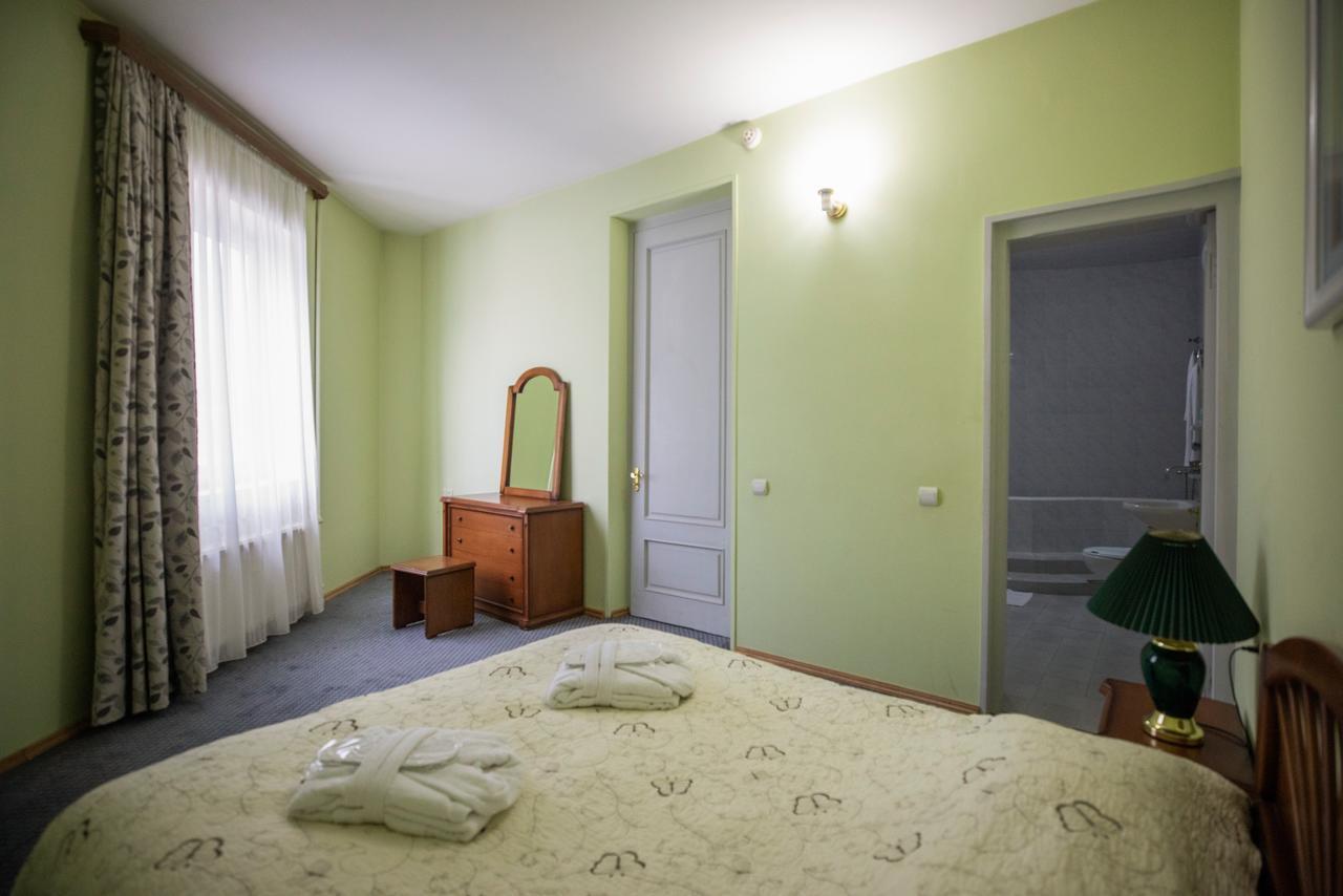 Leader Hotel Gori Eksteriør billede