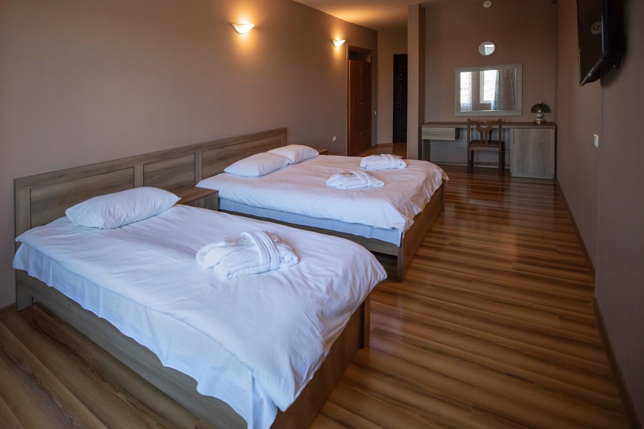 Leader Hotel Gori Eksteriør billede